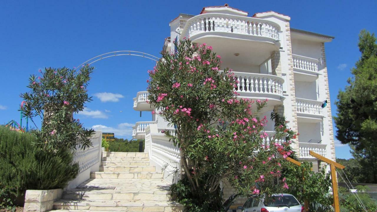Apartments Reiter Vodice Bagian luar foto